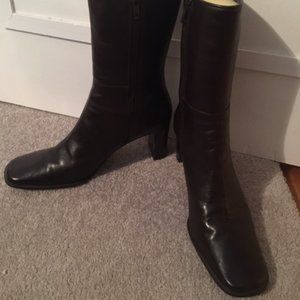 COACH Brown Leather Boots 6.5 Short Side Zip